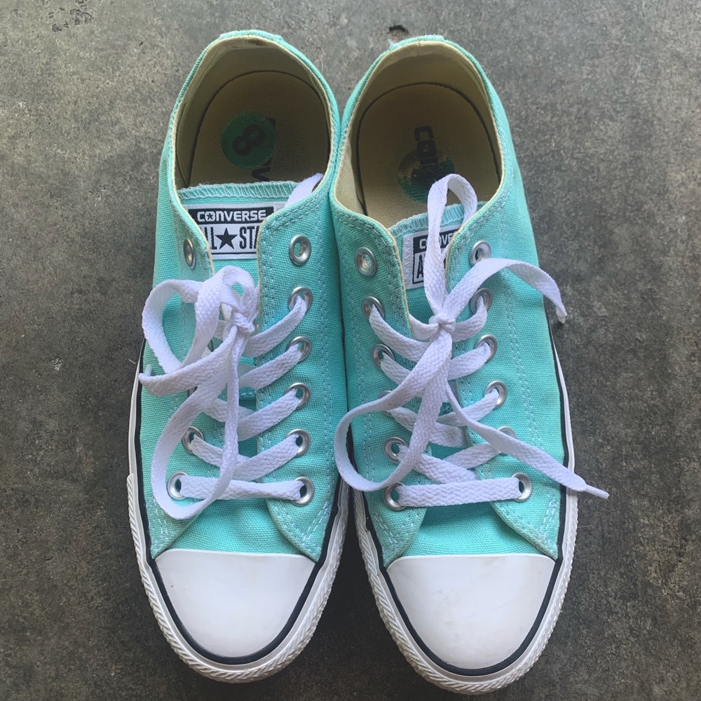 Blue Converse size 8